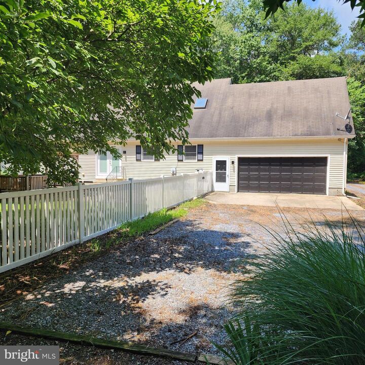Property Photo:  3024 Todds Chapel Road  DE 19950 