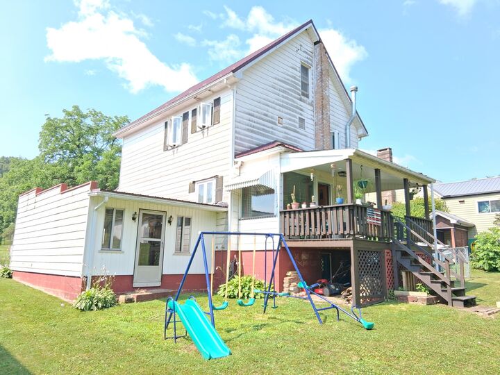256 Ohio St  Reynoldsville PA 15851 photo