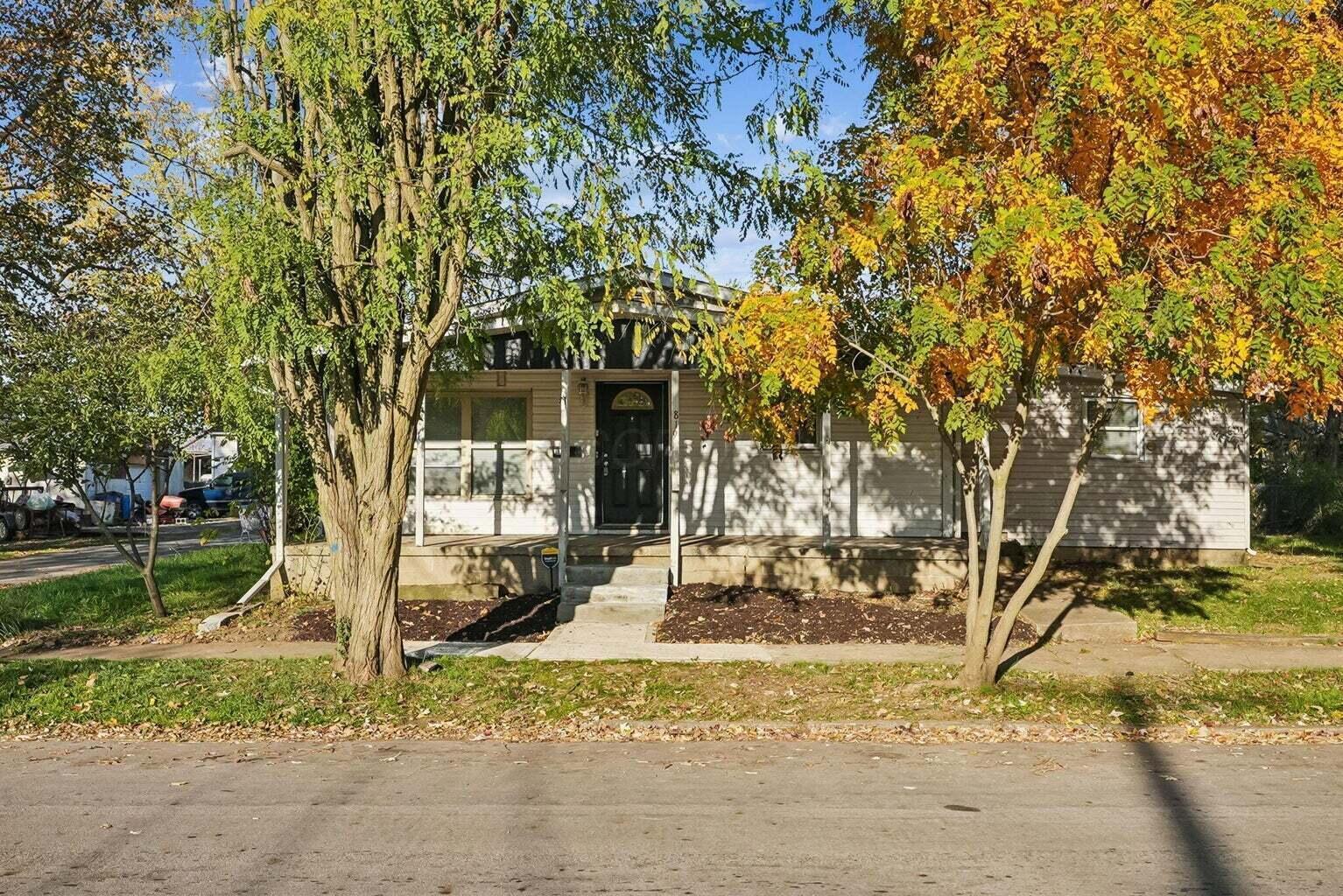 Property Photo: 819 S Scioto Street OH 43113
