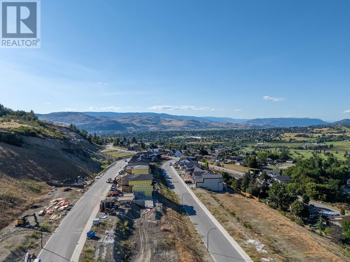 Property Photo:  406 Arrowleaf Rise  BC V1B 2P2 