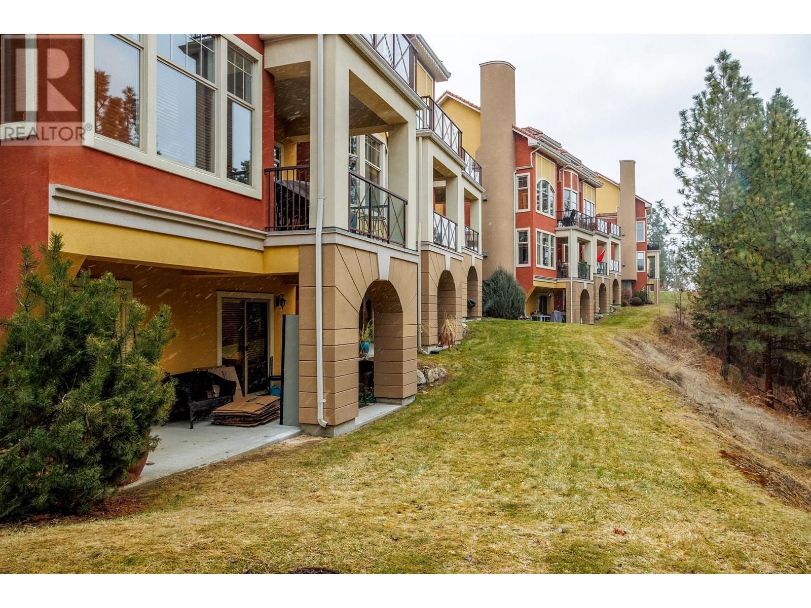 Photo de la propriété: 1795 Country Club Drive 229 BC V1V 2V9