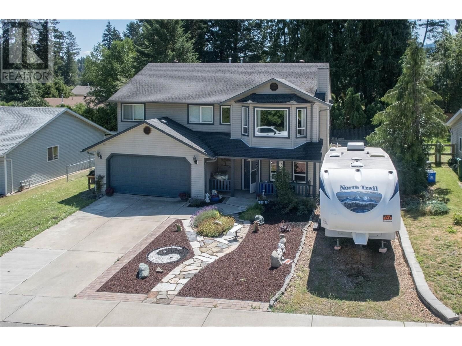 Property Photo:  2230 Linea Crescent  BC V0E 2G0 