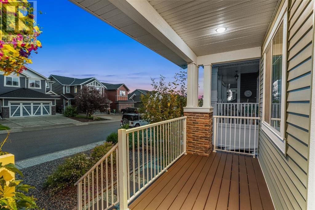 Property Photo: 201 Fireside Place AB T4C 0R1