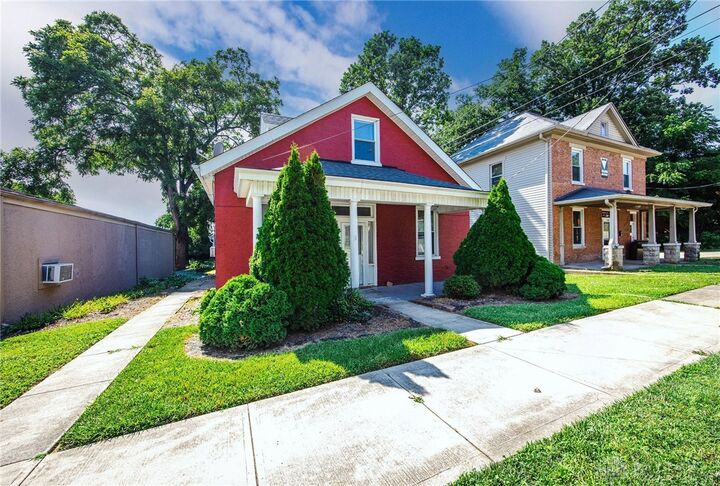 112 S Elm Street  Oxford OH 45056 photo