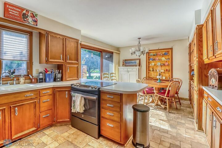 Property Photo: 202 12th Avenue N ND 58012