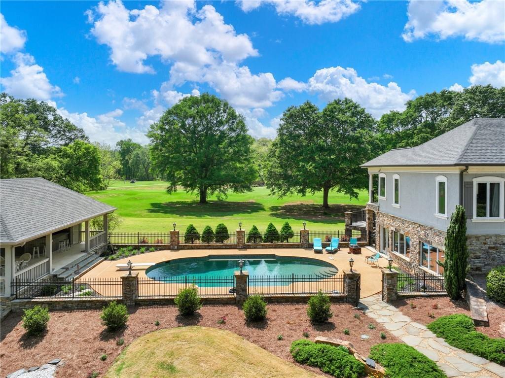 Property Photo: 4600 Pinot Noir Drive GA 30517