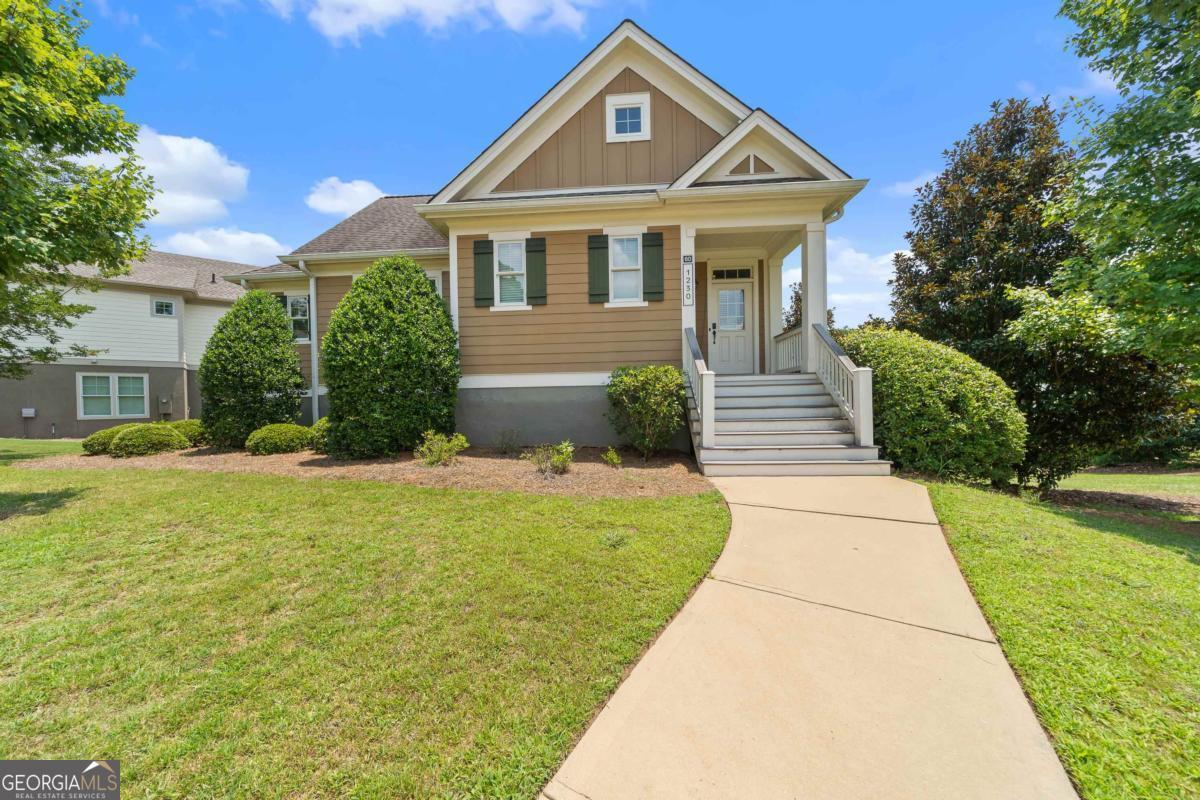 Property Photo: 1230 Landing Drive GA 30642