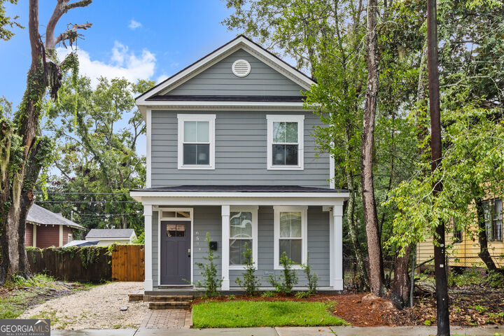 Property Photo:  653 Seiler Avenue  GA 31401 