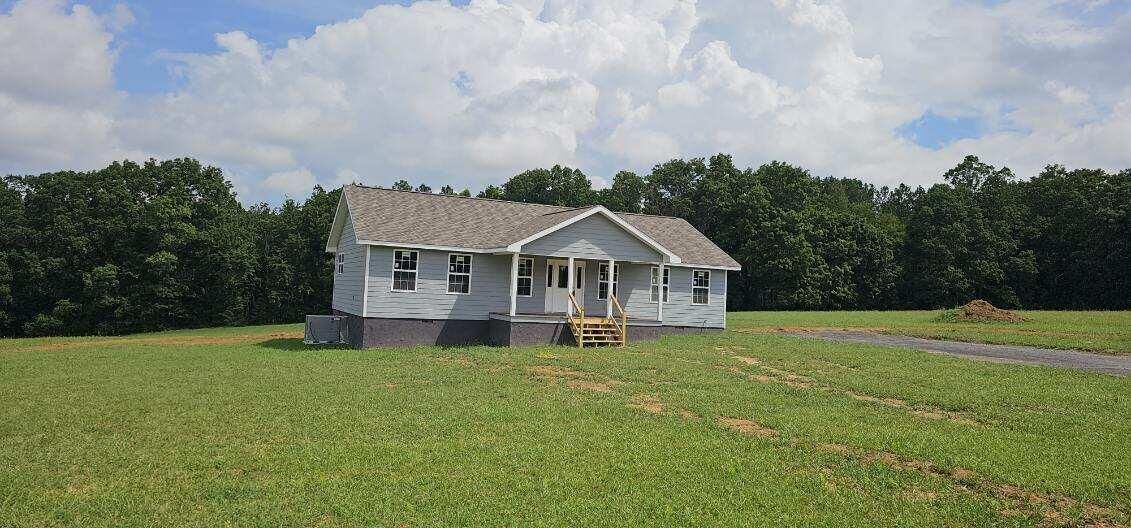 Property Photo: 1368 Bennie Camp Road TN 37327