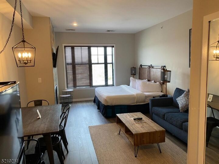 Property Photo:  200 State Rt 94 Unit 411  NJ 07462 