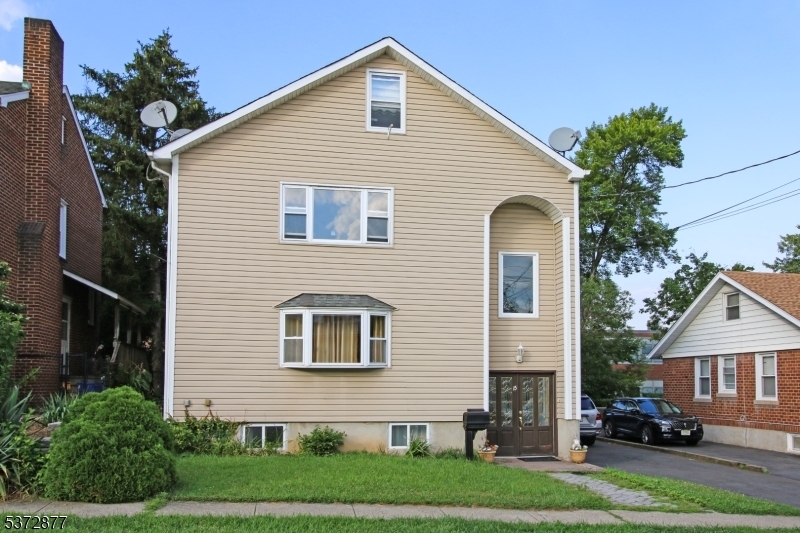Property Photo:  15 Cliff St  NJ 07508 