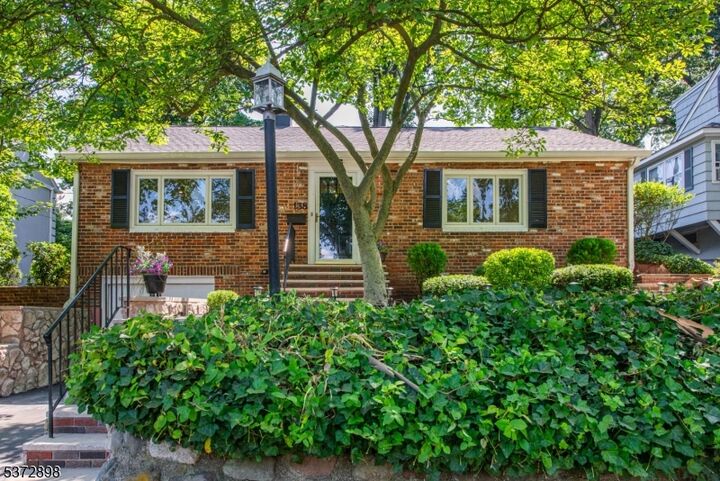 Property Photo:  138 Carteret St  NJ 07028 