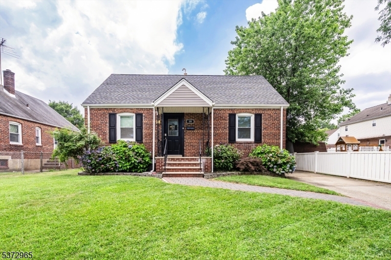 18 Colin Kelly St  Cranford Twp. NJ 07016 photo