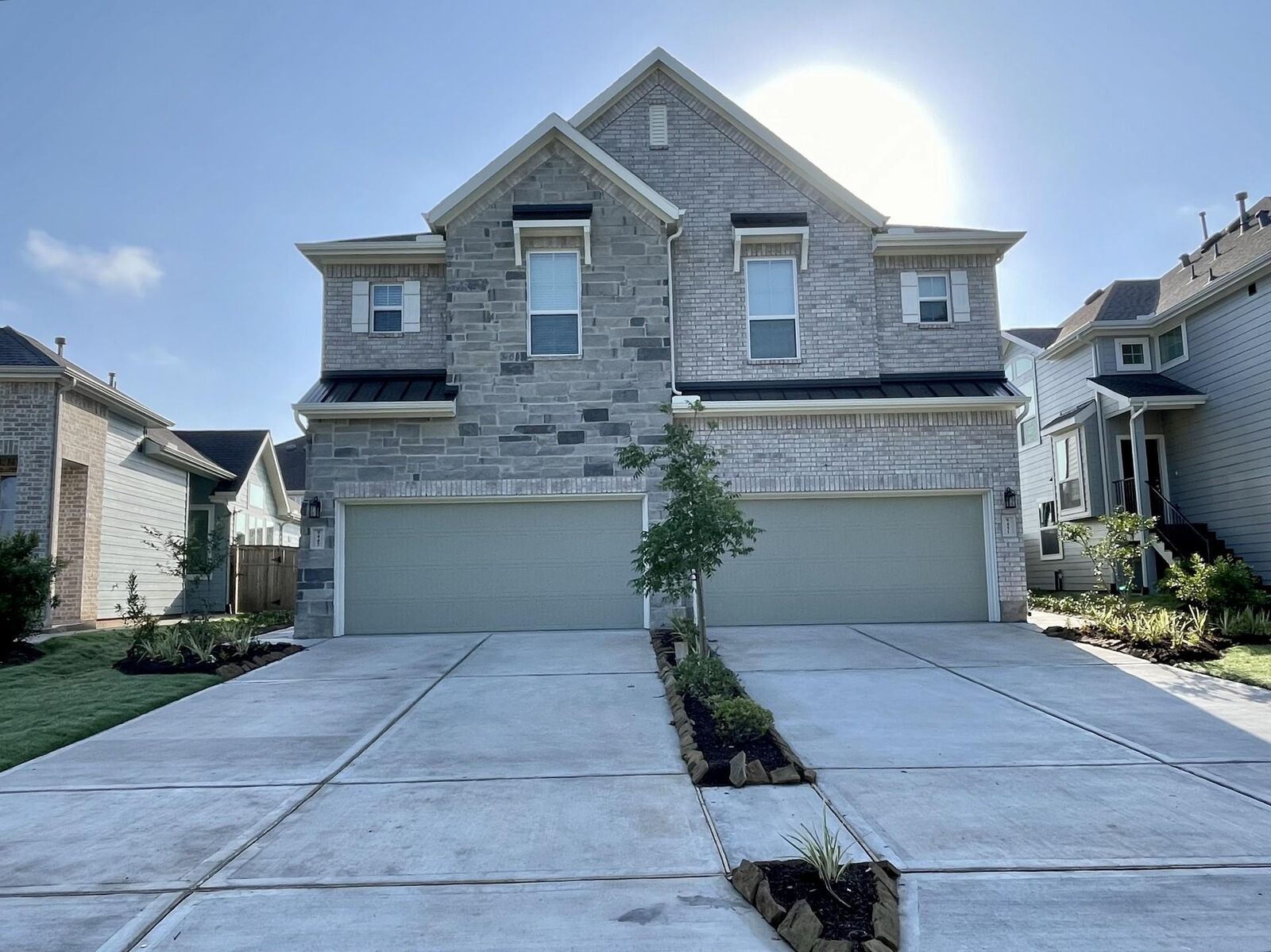 Property Photo: 9447 Lantern Light Drive TX 77459
