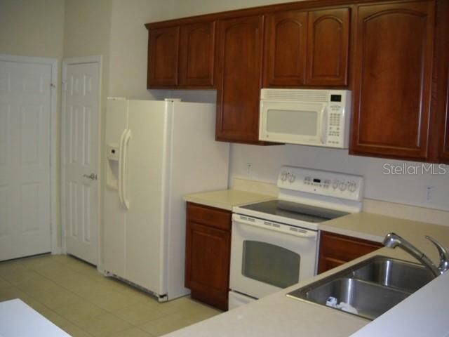Property Photo: 1160 Peralta Court FL 32771