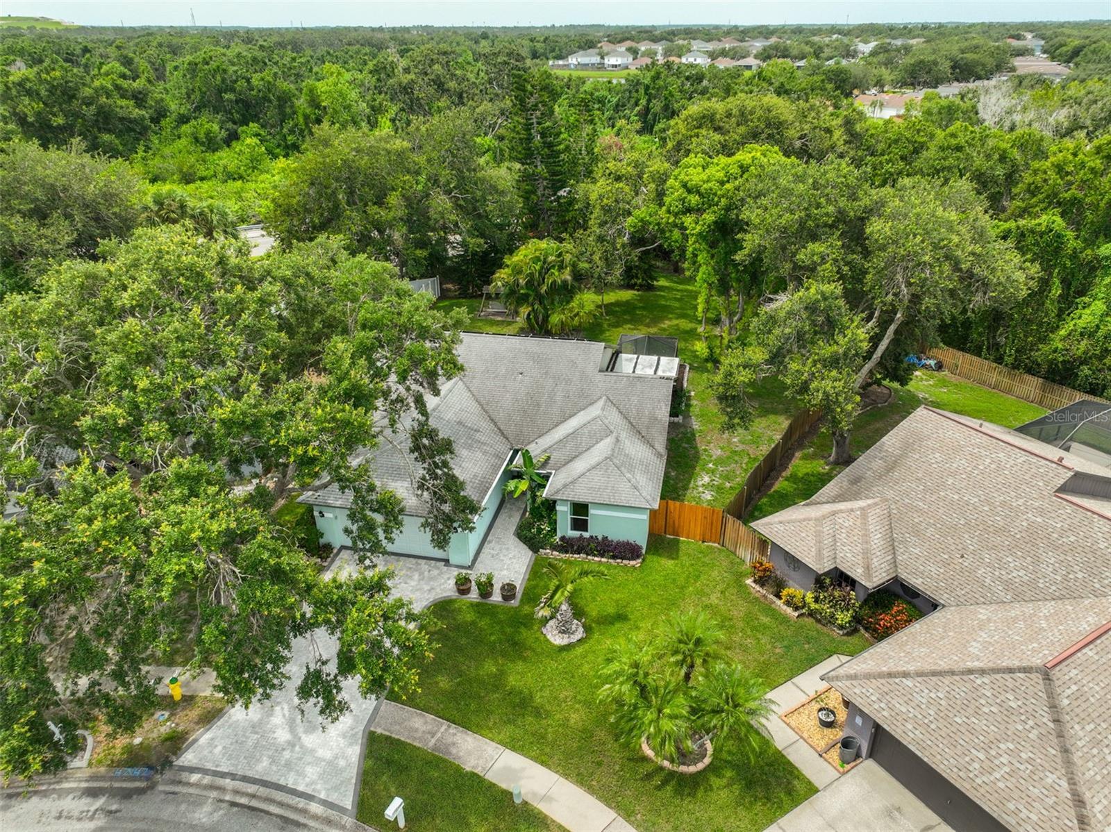 Property Photo: 11823 Cedarfield Drive FL 33579