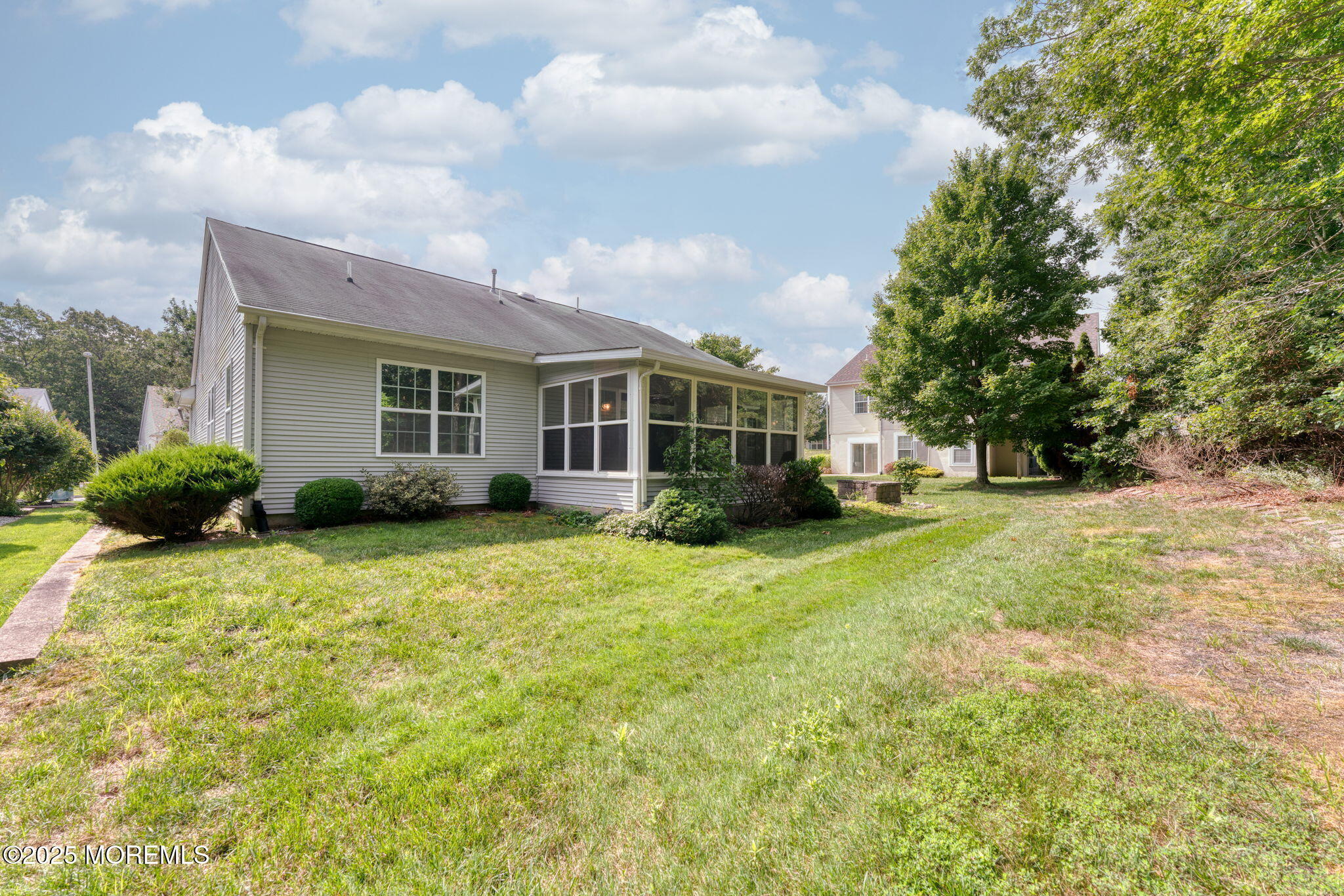 Property Photo:  3 Pier Point  NJ 08087 