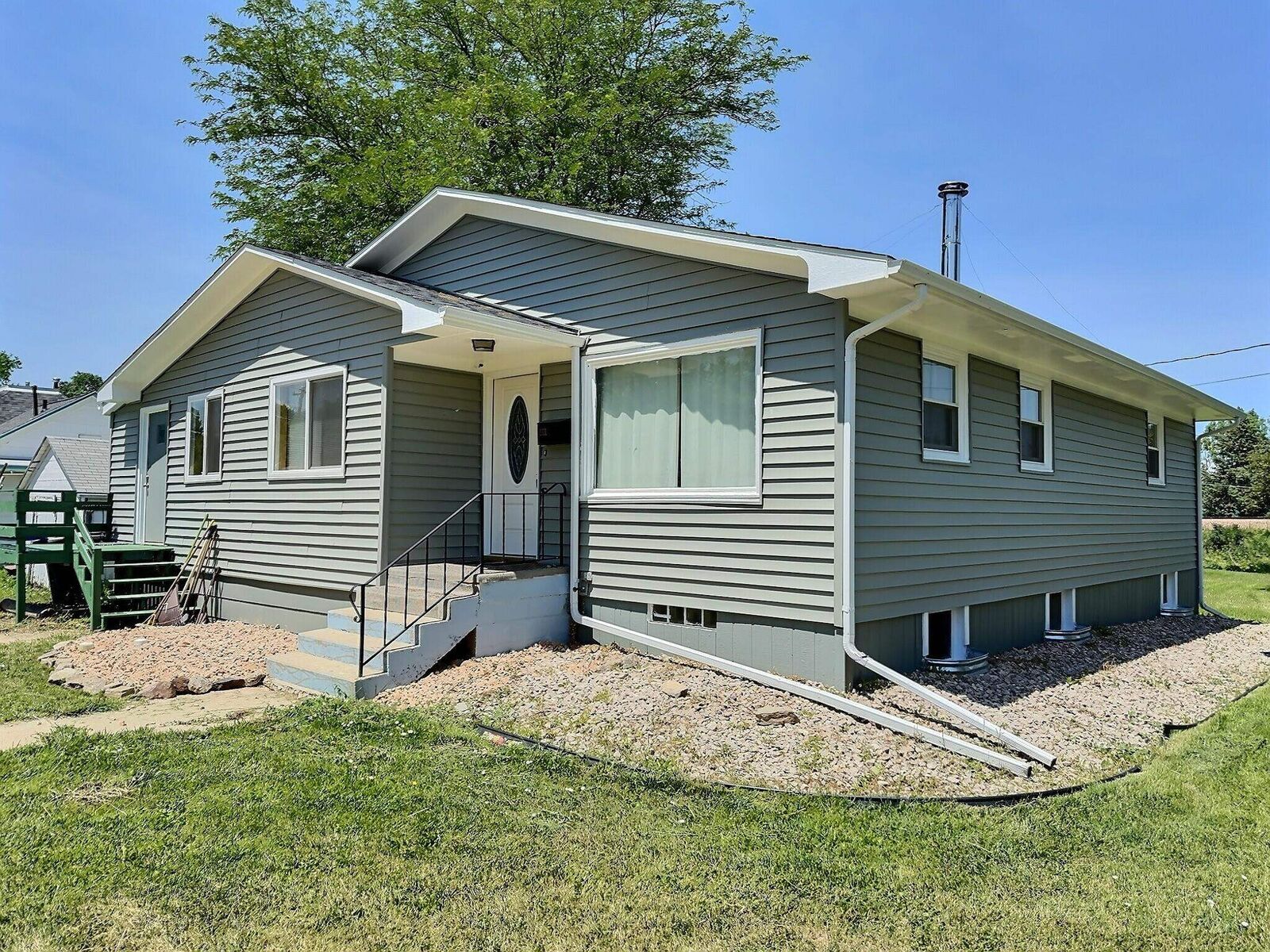 Property Photo: 1111 Kingsbury Street SD 57717