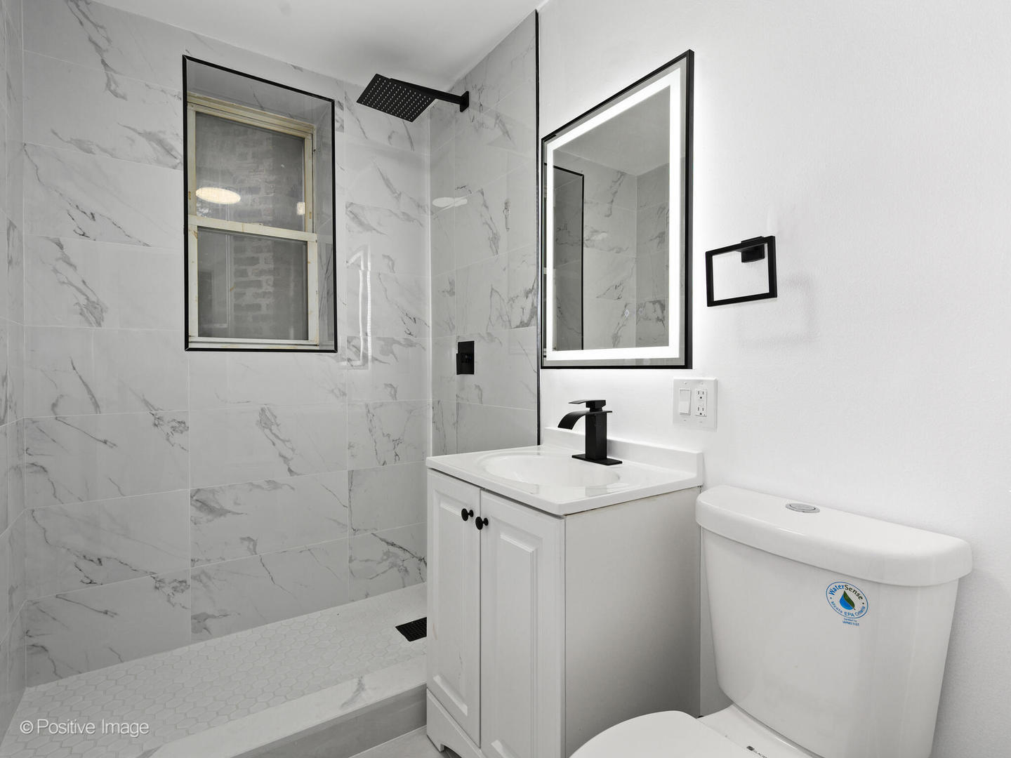 Property Photo: 4439 W Van Buren Street IL 60624