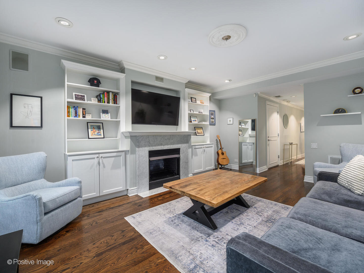 Property Photo:  460 W Deming Place 2E  IL 60614 