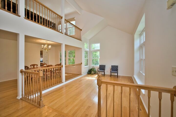 Property Photo: 1777 Ashford Lane IL 60014