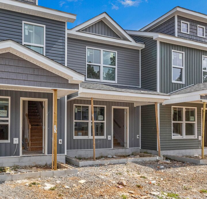 Property Photo: 145 Quarry Point Dr D-145 TN 37043
