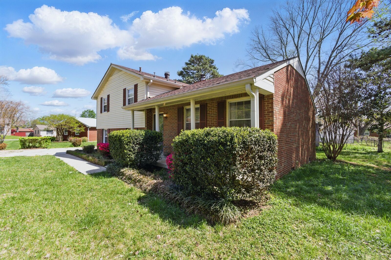Property Photo: 103 Noblitt Ct TN 37388
