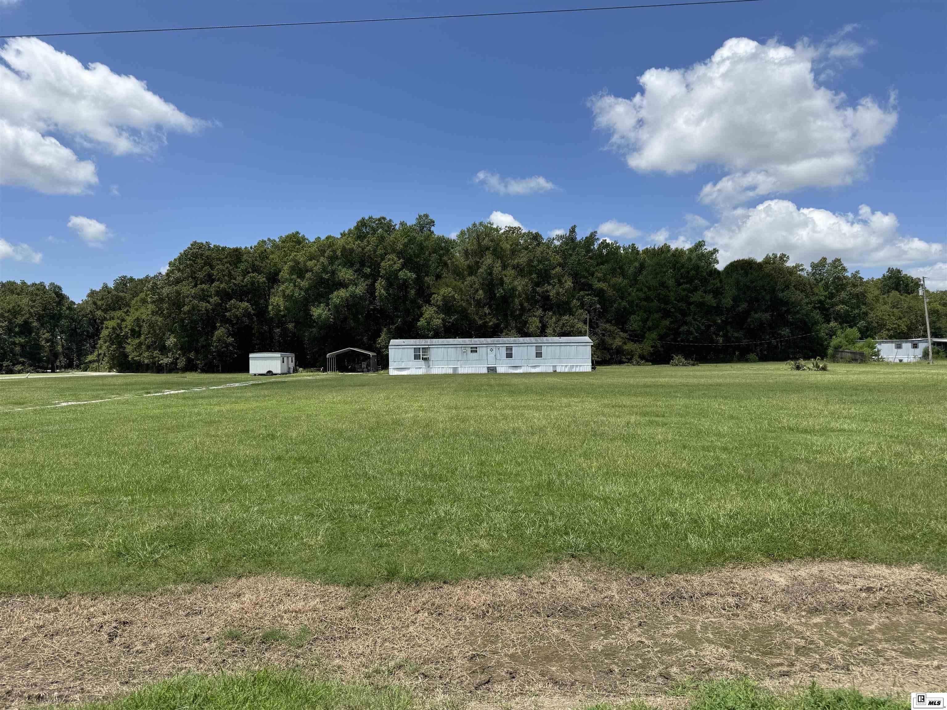 Property Photo: 160 Carol Lane LA 71269