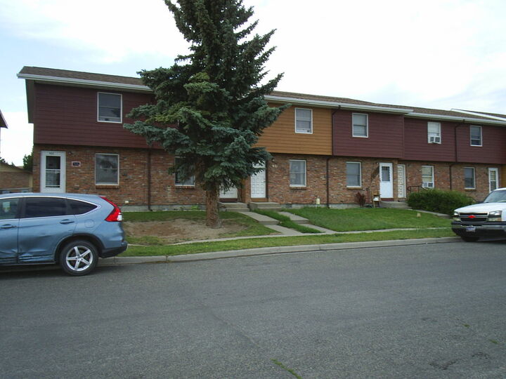 Property Photo: 911 Hialeah Court MT 59601