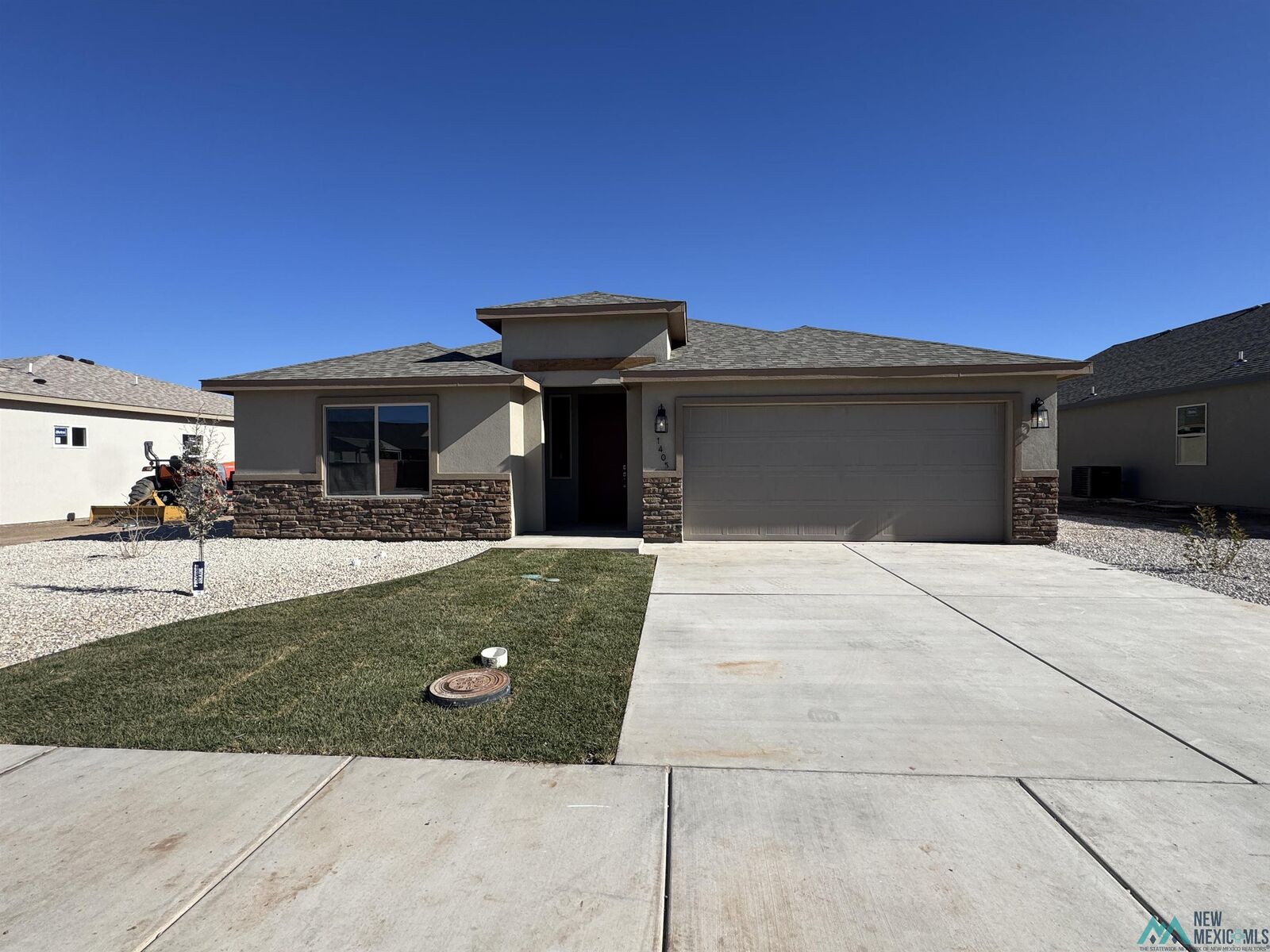 Property Photo: 1405 Weatherby Avenue NM 88210