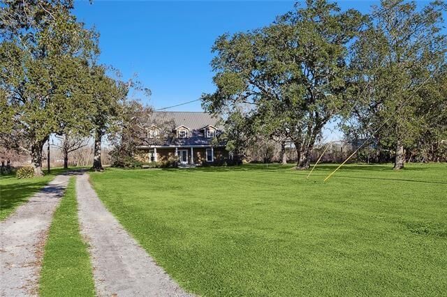 Property Photo: 30381 Highway 23 Highway LA 70041