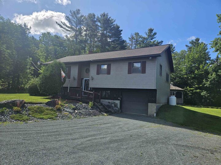 Property Photo:  525 North Littleton Road  NH 03561 