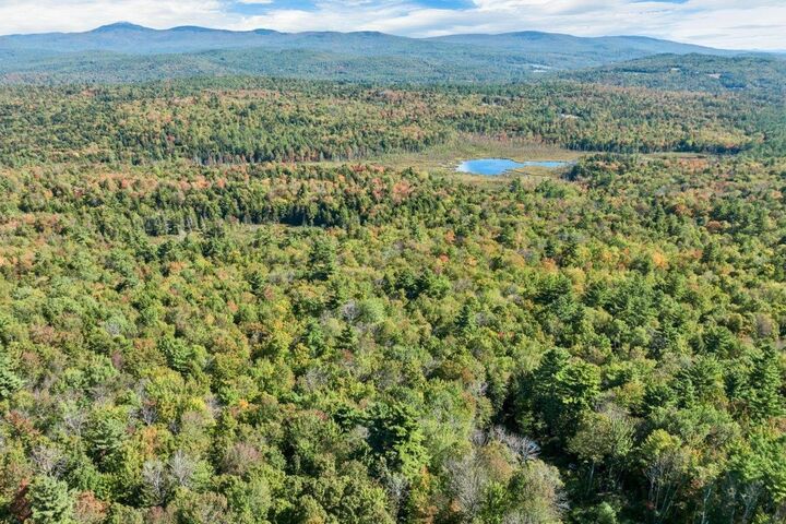 Property Photo:  150 Kinsman Highway  NH 03240 