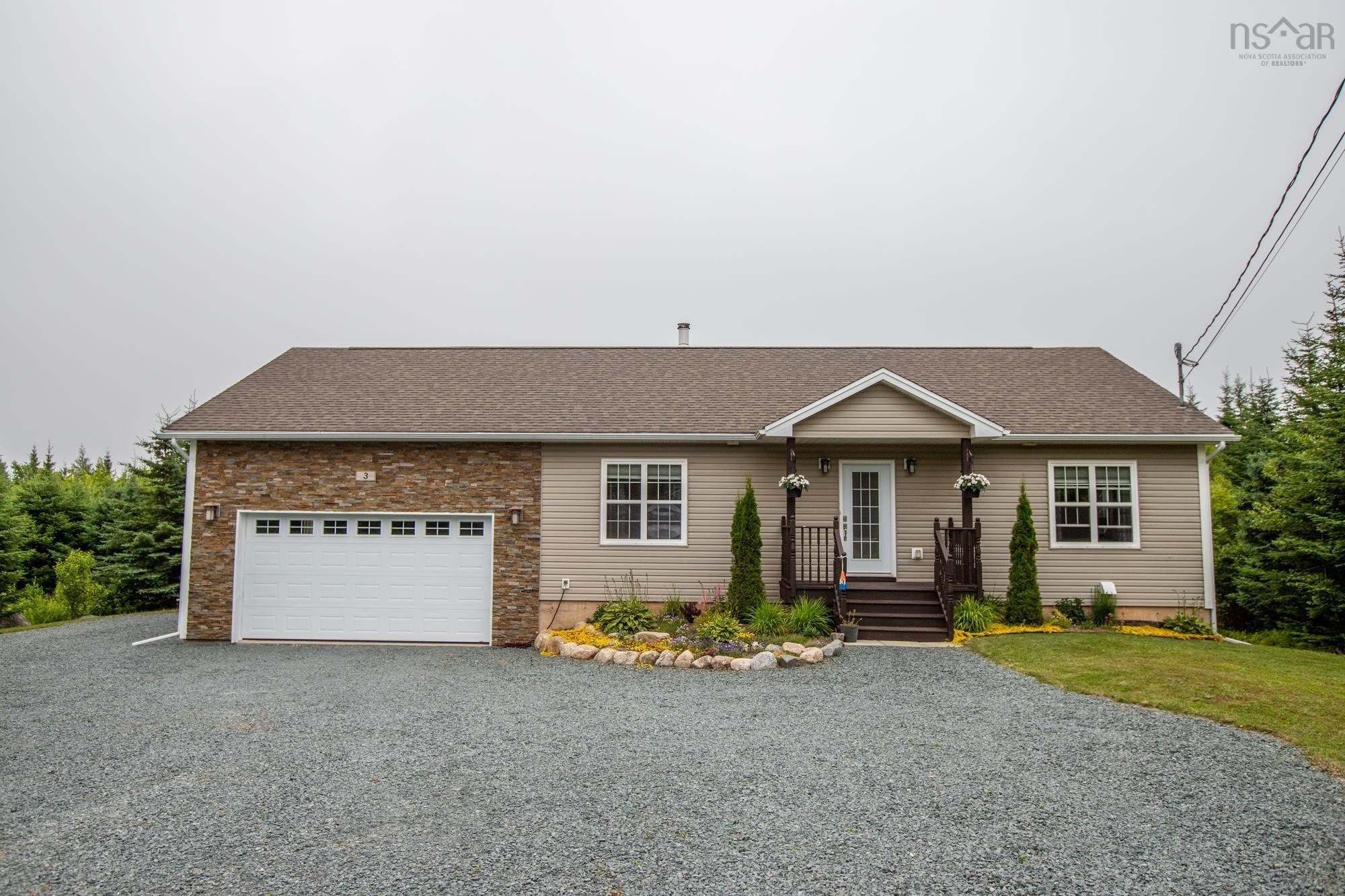 Property Photo: 3 Evergreen Crescent NS B3E 1L7