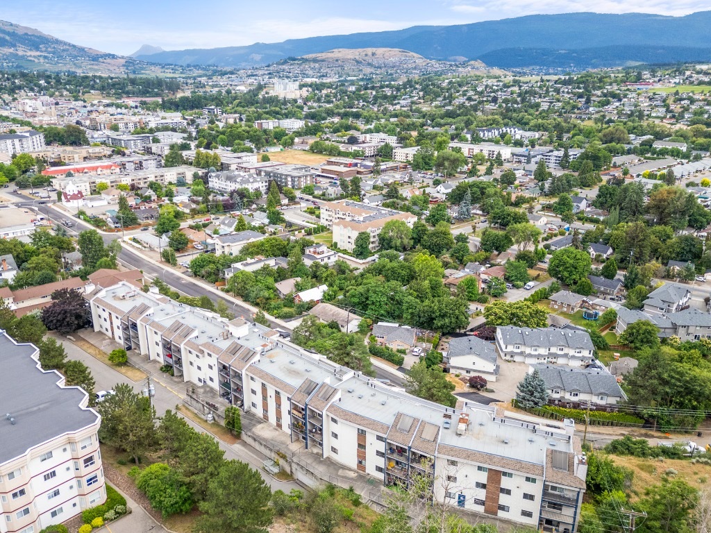 Property Photo:  3901 32 Avenue 324  BC V1T 8M3 