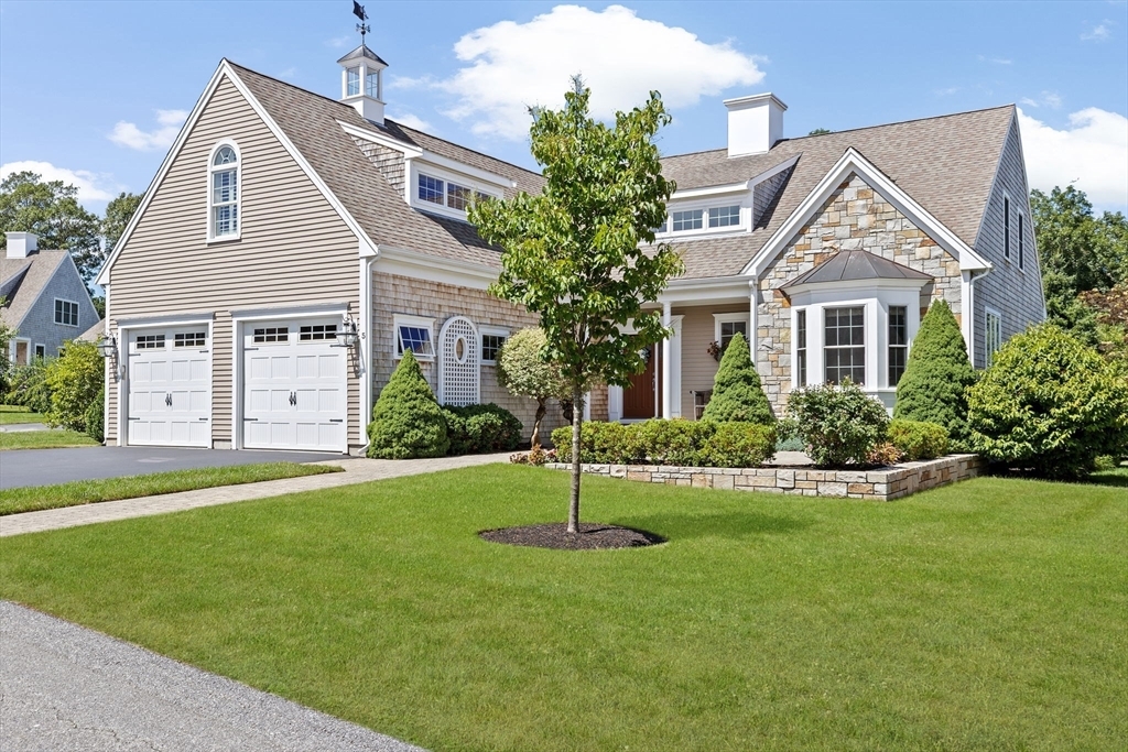Property Photo: 5 Callahan Pl MA 02043