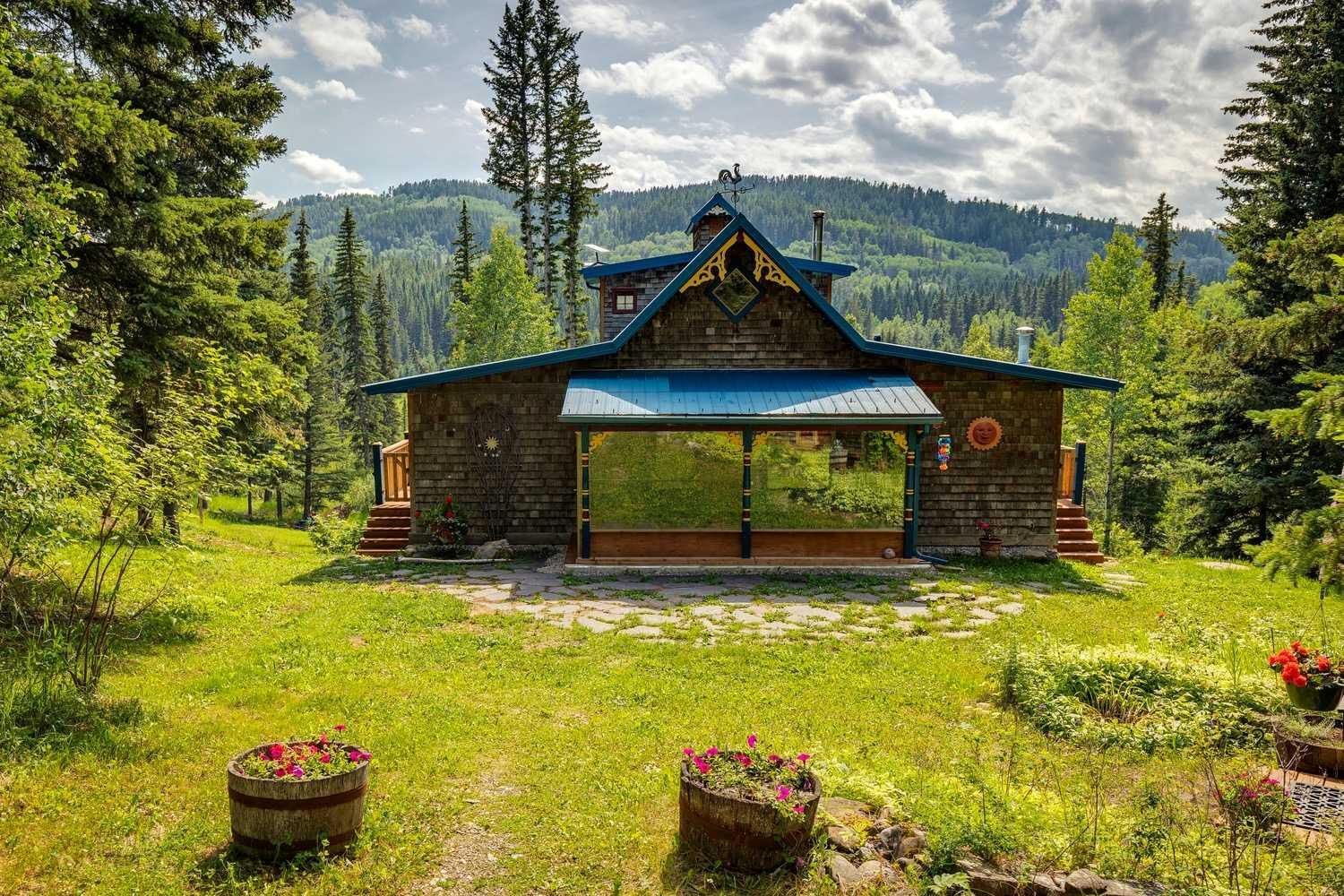 Property Photo: 352225 242 Avenue W AB T0L 0K0