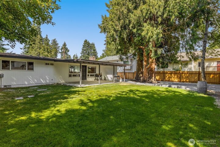 Property Photo: 5022 163rd Place SW WA 98026
