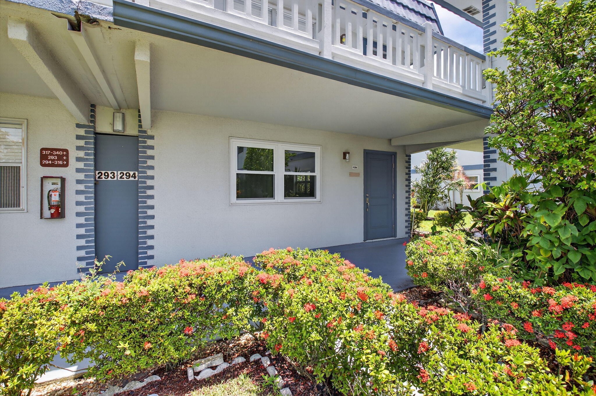 Property Photo: 294 Tuscany F Lane FL 33446