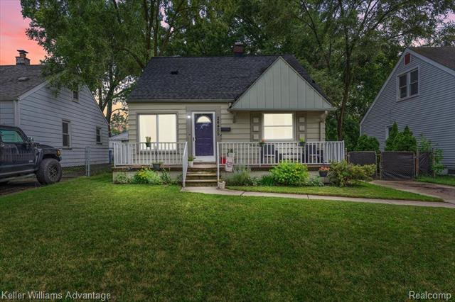 24425 Andover Drive  Dearborn Heights MI 48125 photo