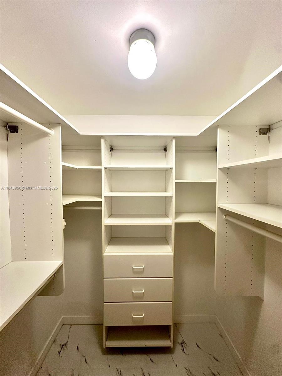 Property Photo: 6423 Collins Ave 1709 FL 33141