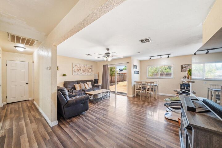 Property Photo:  2164 Oxford Road  CA 96002 