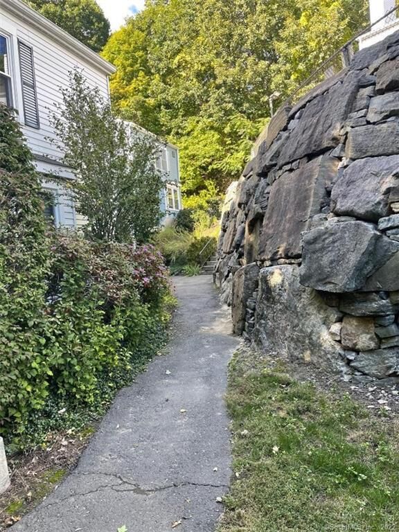 Property Photo:  55 Mill Plain Road 23-2  CT 06811 