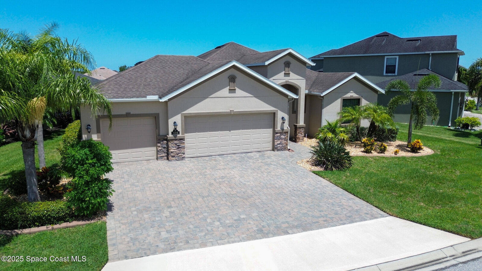 Property Photo:  3186 Casterton Drive  FL 32940 