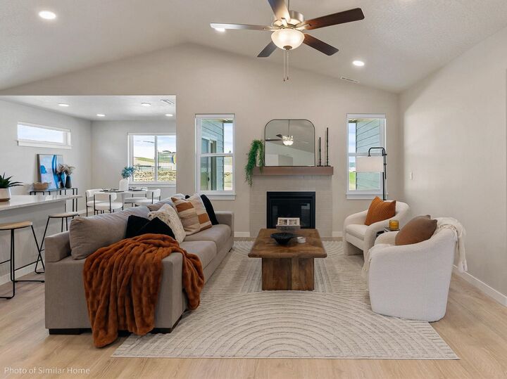Property Photo:  5348 N Sun Beam Ln 13/1 Orchard  WA 99217 