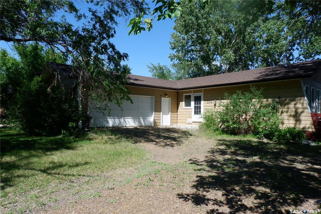Property Photo: 235 King Street SK S0H 0Z0