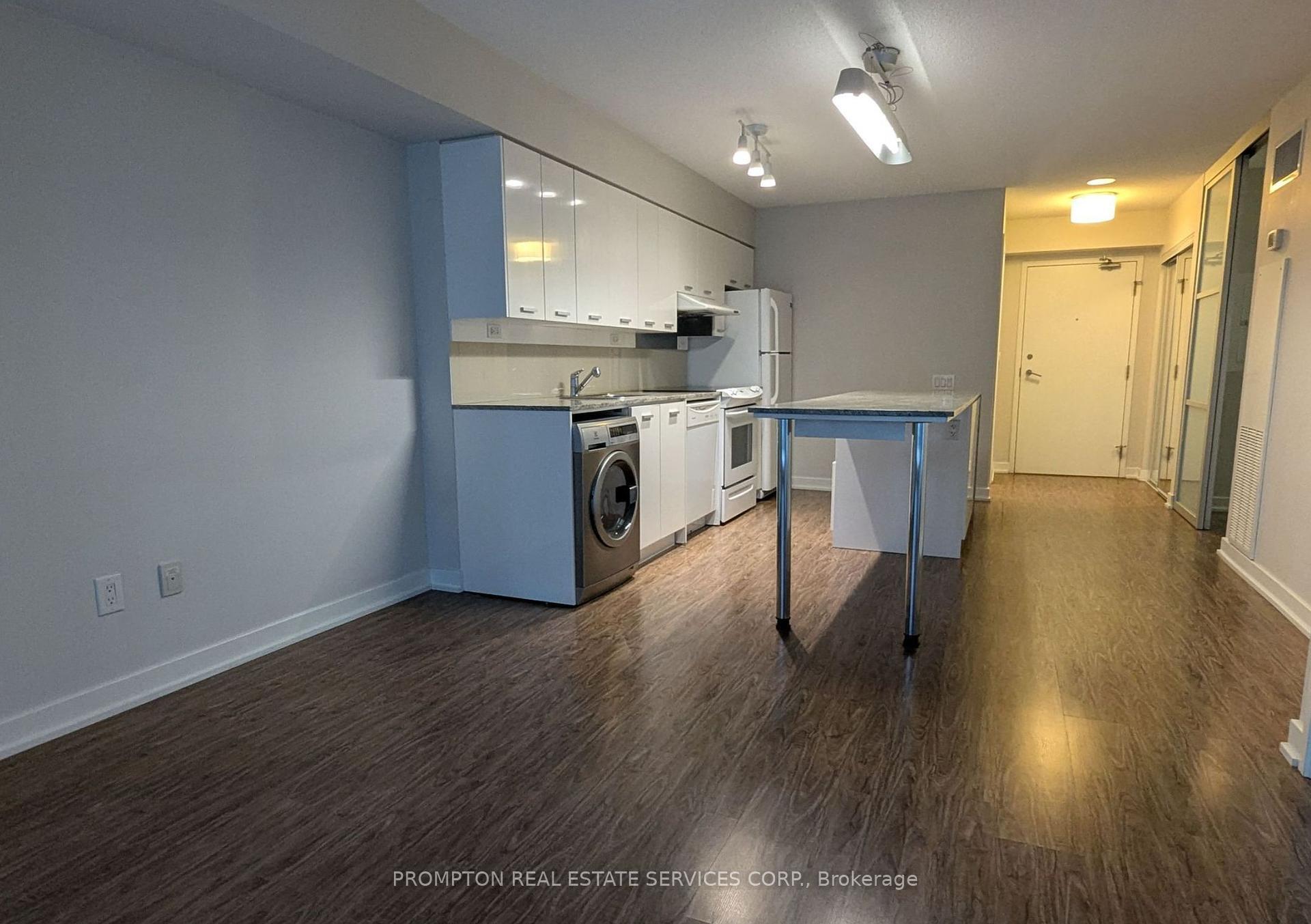 Property Photo:  15 Singer Court Ph12  ON M2K 0B1 