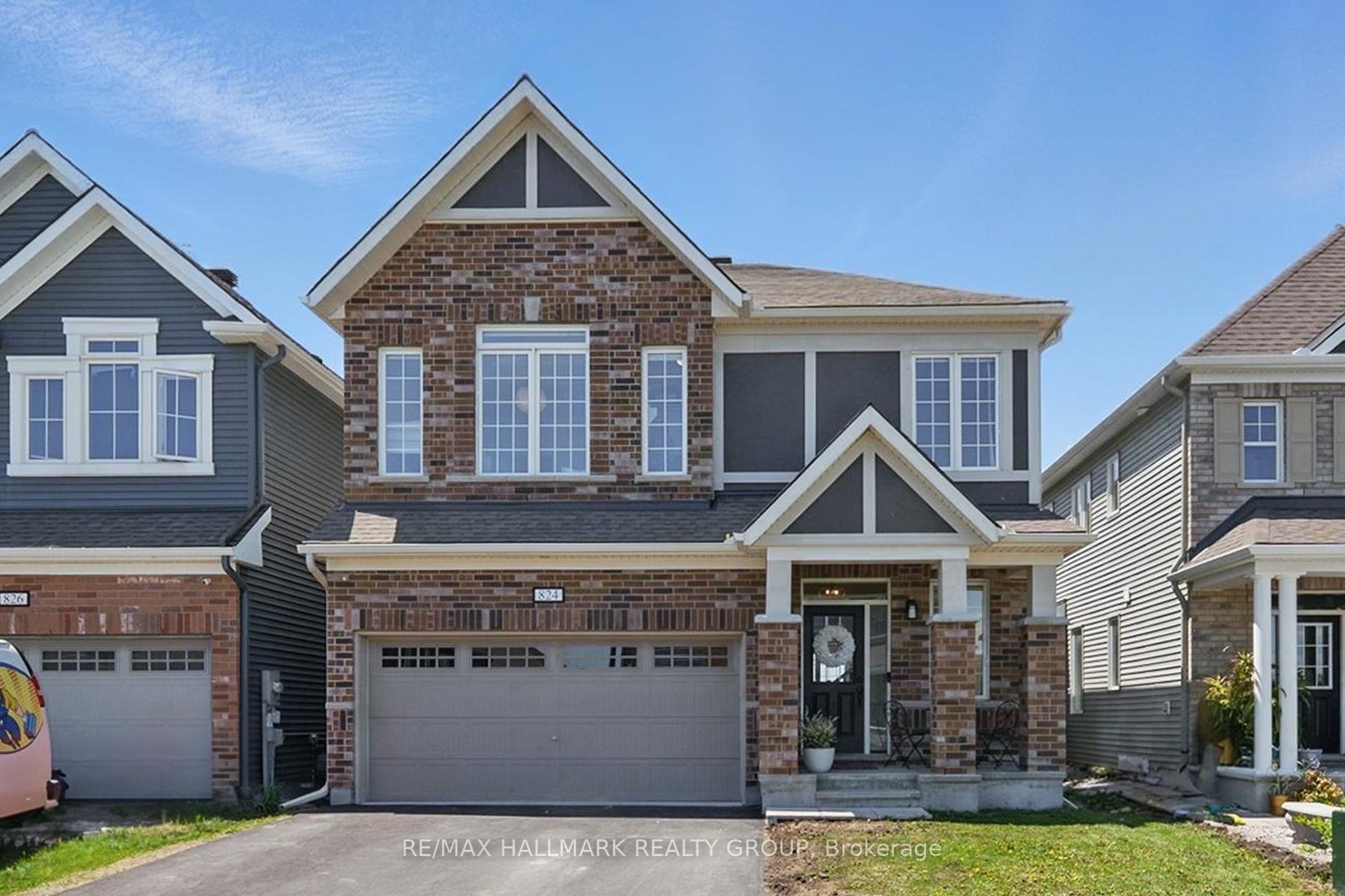 Property Photo:  824 Henslow'S Circle  ON K4A 5H6 