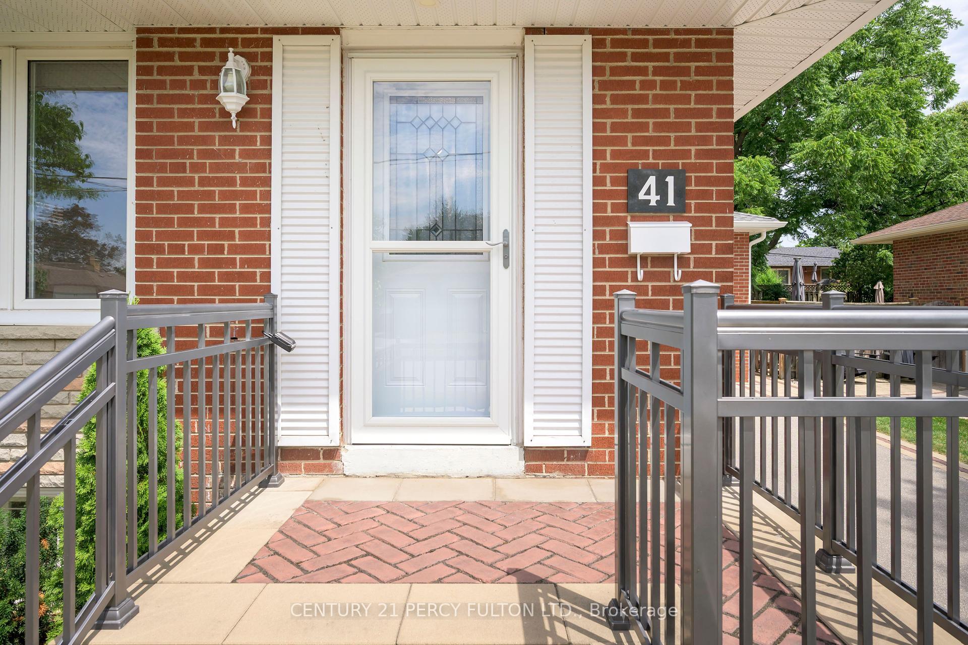 Property Photo:  41 Archerhill Drive  ON M9B 5P2 