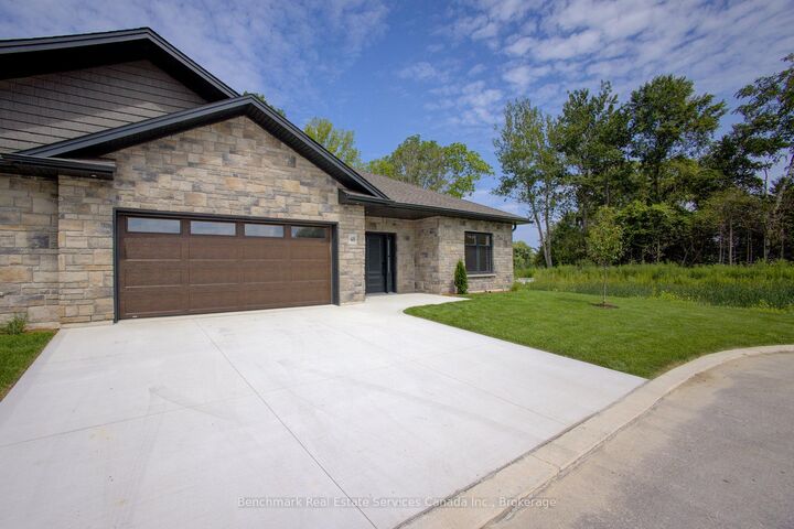 Property Photo:  1182 Queen Street 56  ON N2Z 1G4 
